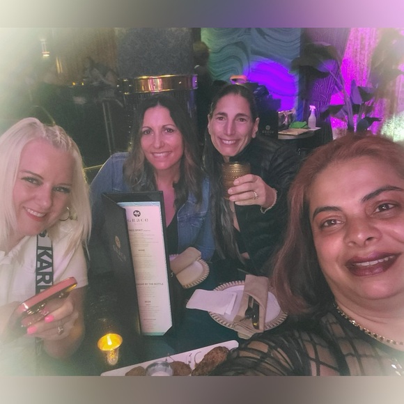 Live Listing, Like Me And Share, You’ll Be Notified When I Go Live, Stay Blessed - Picture 10 of 11